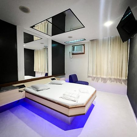 Status Motel Niterói Eksteriør bilde